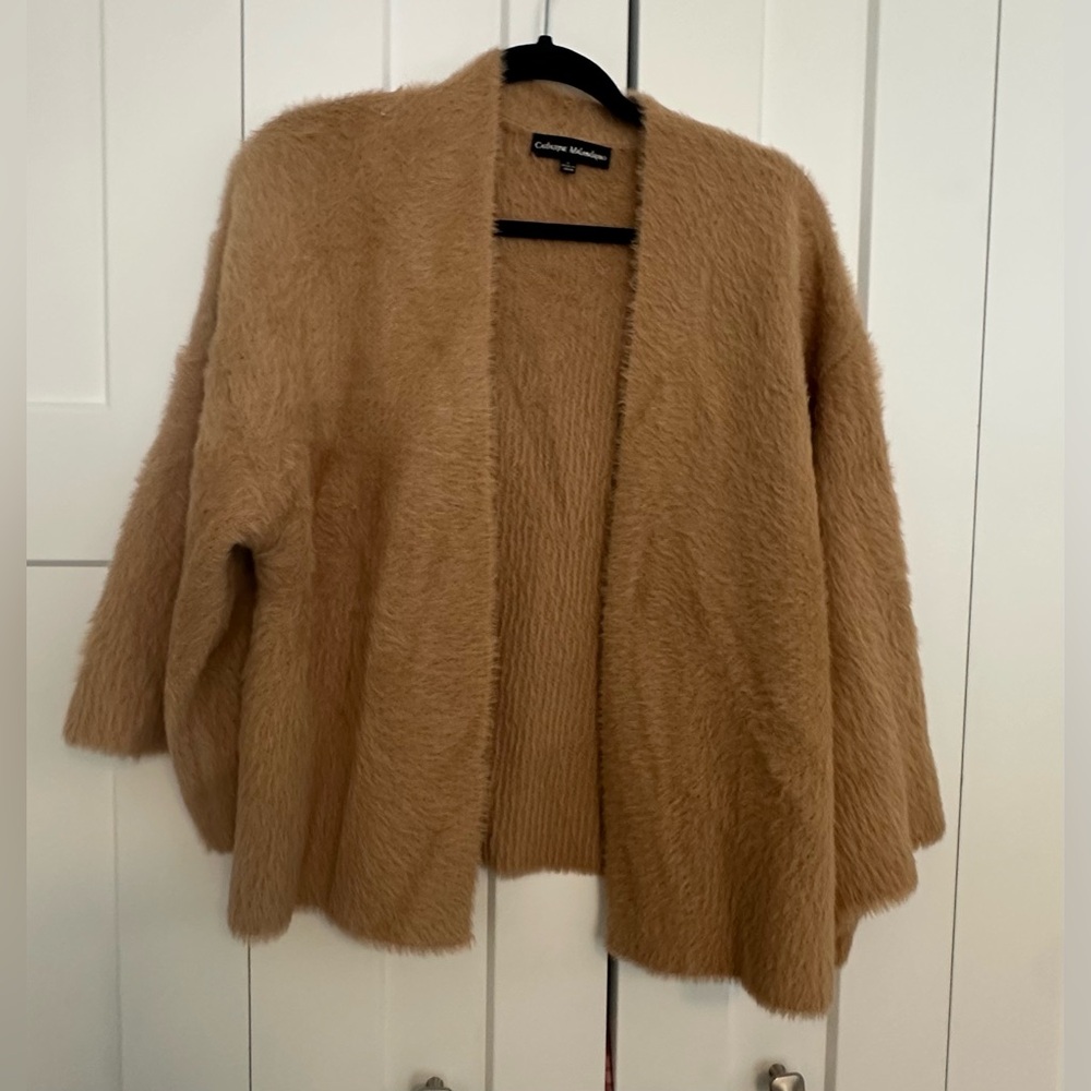 Women’s‎ Catherine Malandrino fuzzy Camel Color Sweater L